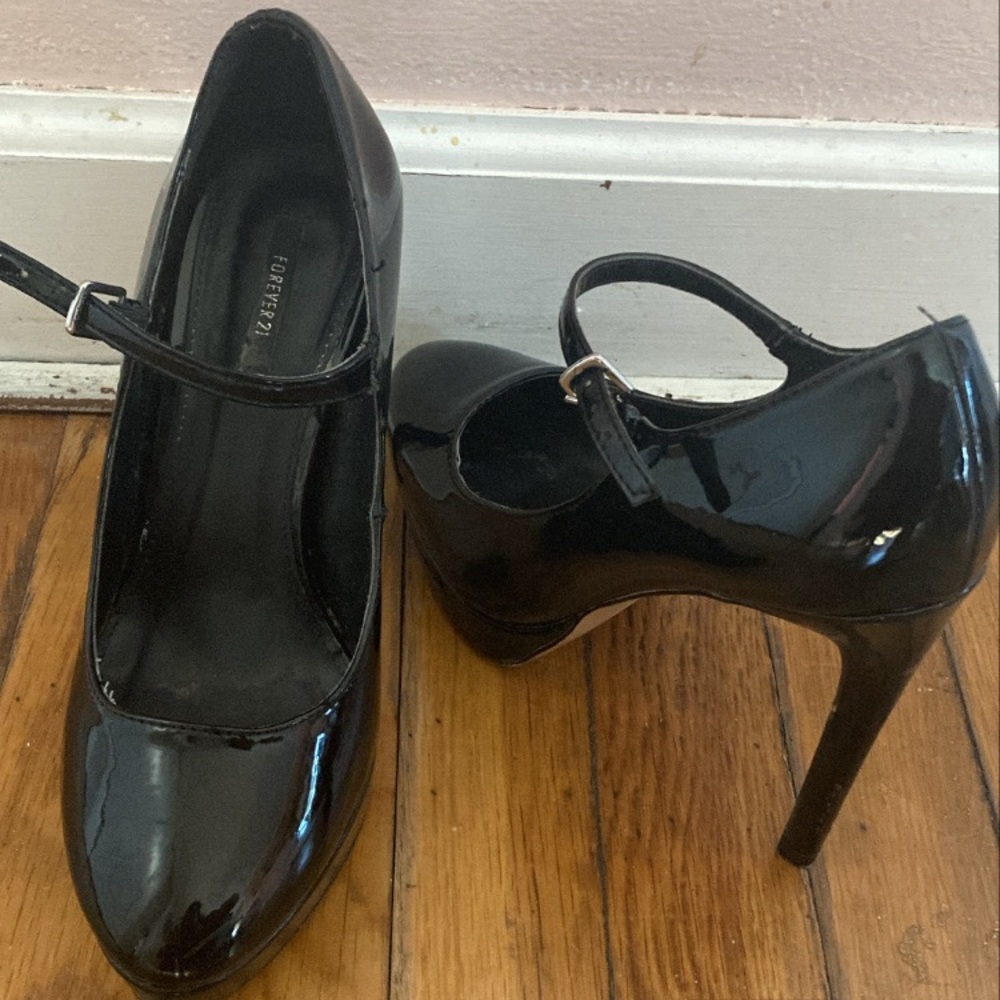 Blackjack high heels